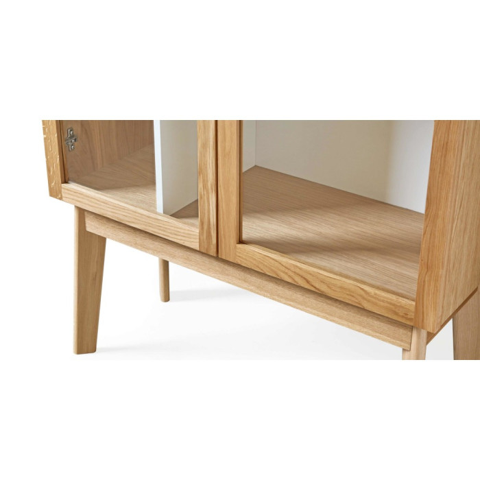 Avon vitrina (balta) Avon vitrina (balta)